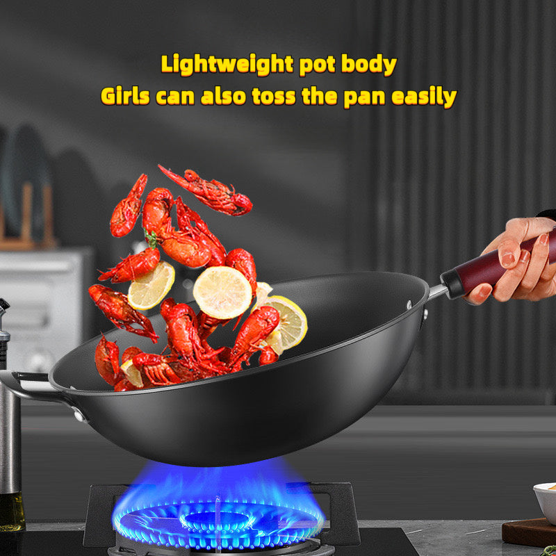 12.6-Inch Fine Iron Wok, Genuine Stainless Steel Without Coating, with High-Quality Wooden Handle, Comfortable to Hold, Heat-Resistant And Anti-Slip, Suitable for Gas Stove, Ideal for Outdoor Cooking, Kitchen And Dining Room Use